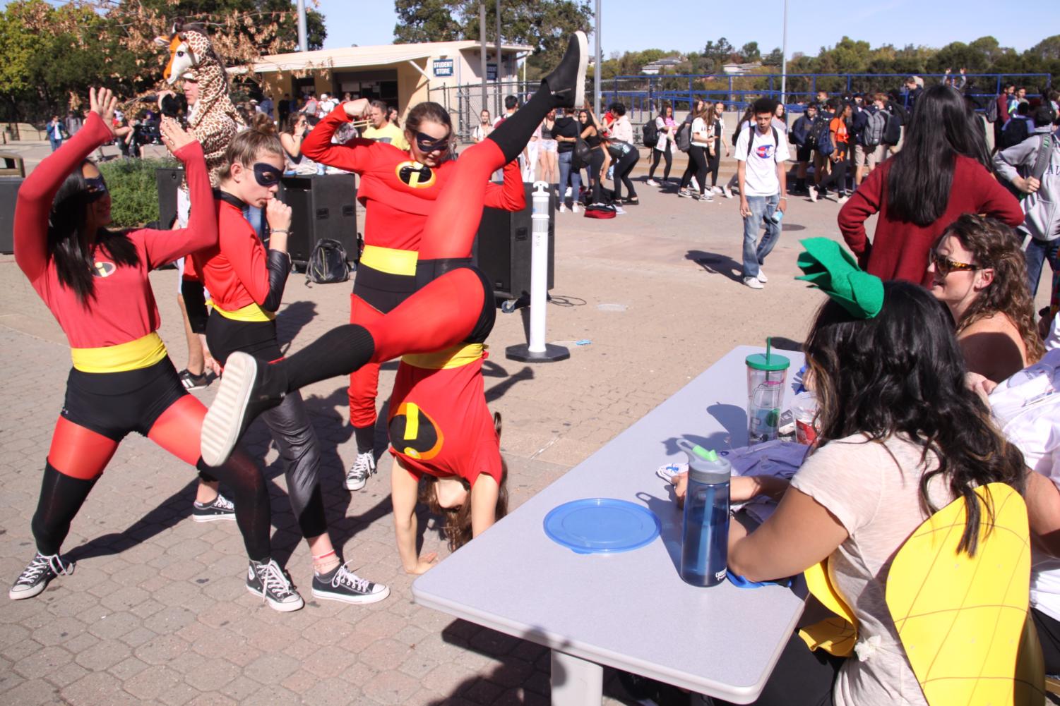 Contestants spook the competition in ASB’s Halloween costume contest