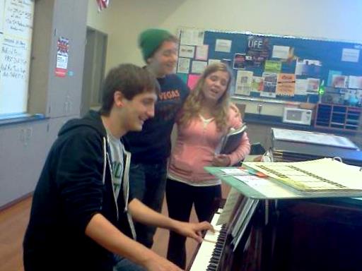 Choir students have fun rehearsing at lunch