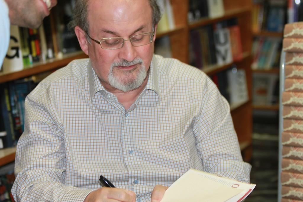 Salman Rushdie offers international scope in local visit