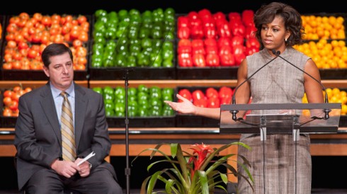 Michelle Obama fights junk food in schools
