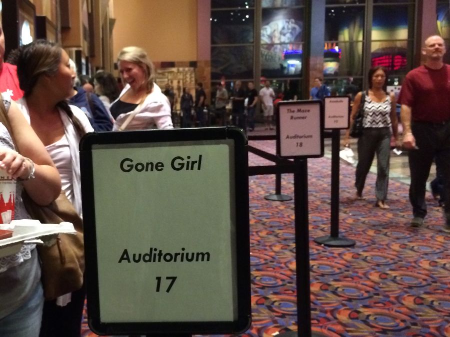 Lines go around the wall of Century 20 Redwood City for Gone Girl.