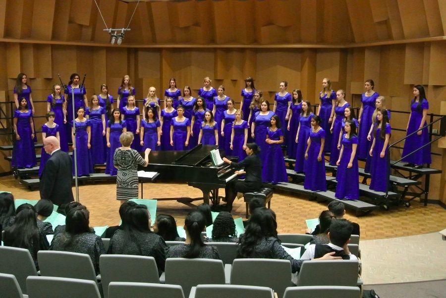 After all groups performed, they watched a performance by the East Bay Singers, CSUEBs choir.
