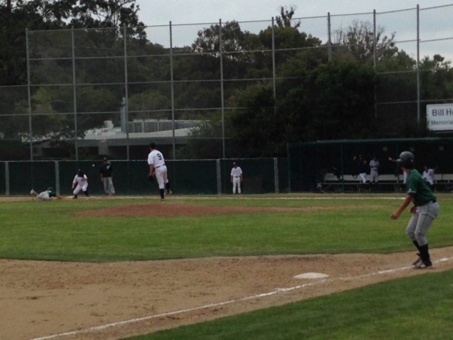 David Bedrosian (on mound) picks-off a Palo Alto runner, with the help of first baseman Ryan Busser.
