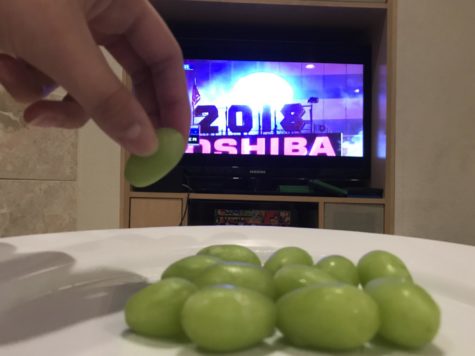 A Spanish New Years tradition is eating twelve grapes during the countdown to give good luck in the upcoming months. 