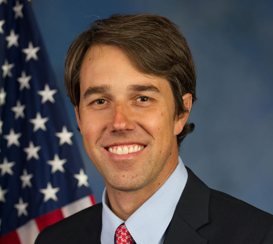 Former Texas Rep. Beto ORourke held a rally in El Paso to combat the presidents pro-wall rally