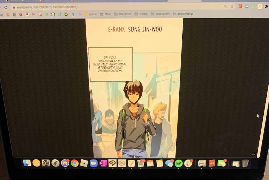 A scene from chapter one of Solo Leveling featuring the main character, Sung Jin-Woo.