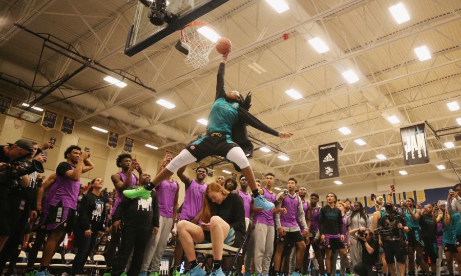 Francesca Belibi is the second woman to win the dunk contest in the Powerade Jam Fest.