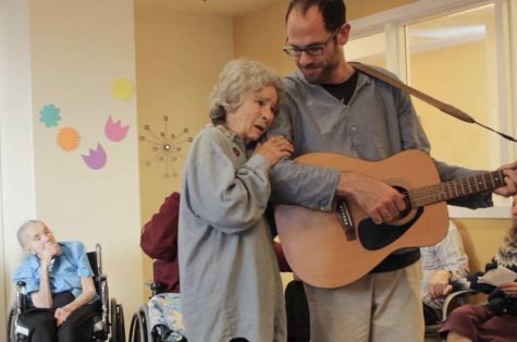 Lior Tsarfaty uses music therapy to help Alzheimer’s patients connect with others. 
