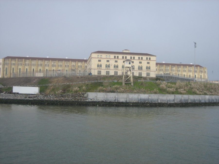 Picture+of+San+Quentin+prison+in+San+Francisco.+Recently%2C+the+death+row+was+dismantled+in+accordance+with+Governor+Newsom%E2%80%99s+moratorium.