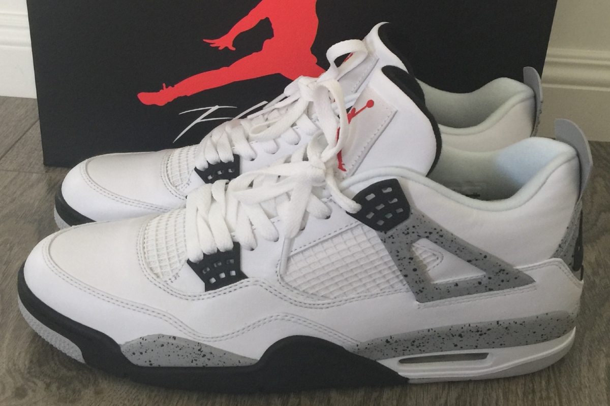 Nike Air Jordan IV, (White Cement Colorway)