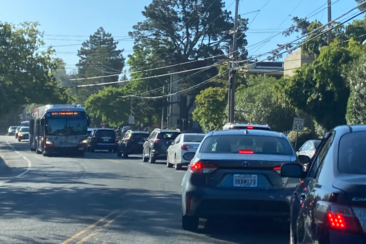 A line of cars inches towards Carlmont High School during morning drop off. Many students get driven to school, which is often as a result of living too far away to walk.