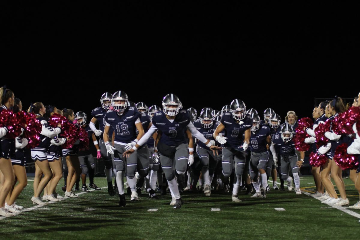 In the huddle: a football documentary