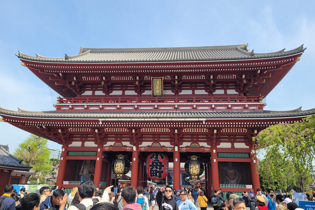 Japanese citizens and tourists visit the Asakusa Senso-ji temple, an ancient Buddhist temple in Tokyo. Visiting temples is one of many leisure activities that Japanese citizens enjoy. Unfortunately, due to the hectic work culture and the long hours spent at work everyday, Japanese citizen seem to find it hard to take part in such activities.