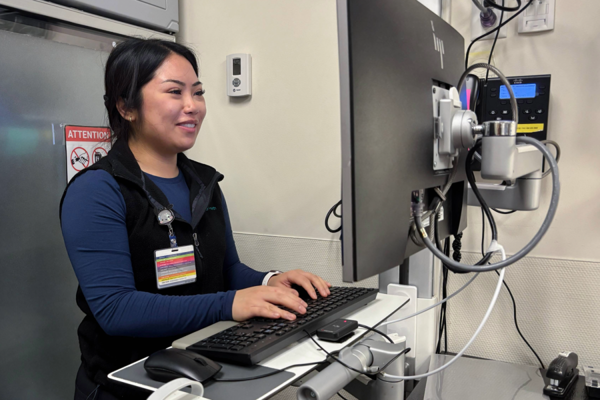 A nurse uses artificial intelligence (AI) to assist in her patient’s care with documentation and possible diagnoses. Beyond clinical settings, many patients are also turning to generative AI tools at home to bypass lengthy doctor visits, prompting new laws requiring developers’ disclosure of AI credentials and limitations to protect patient safety. “AI is quick, and it develops quickly. It’s like an Industrial Revolution fast-forwarded, so we know we have to regulate some things with it,” said Kate Large, a patient who uses AI for research on her health.